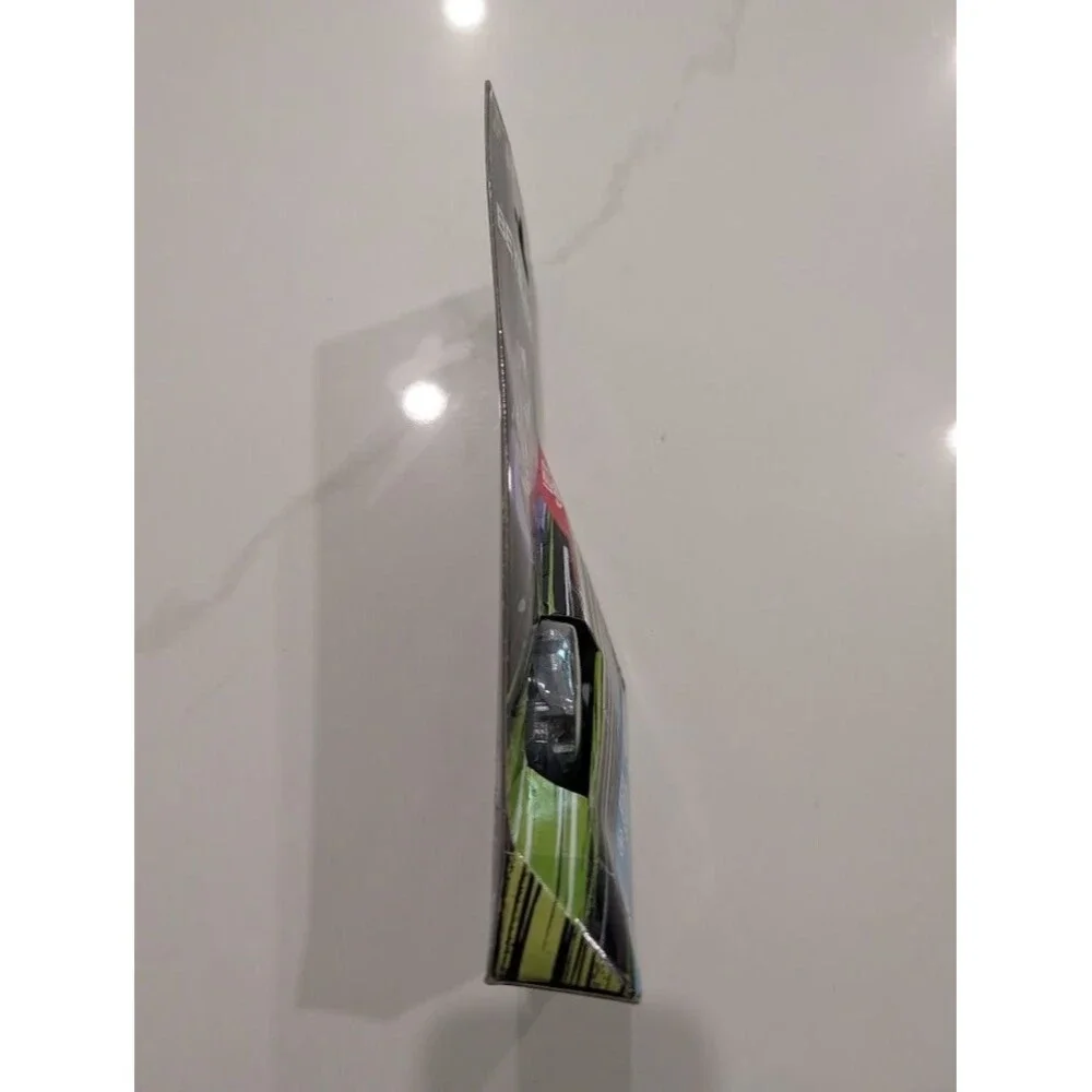 Beyblade X Keel Shark 3-60LF Booster Pack Set with Attack Type Battling Top NEW